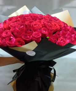 239 Ramo Buchón 100 rosas importadas con papeles coreanos